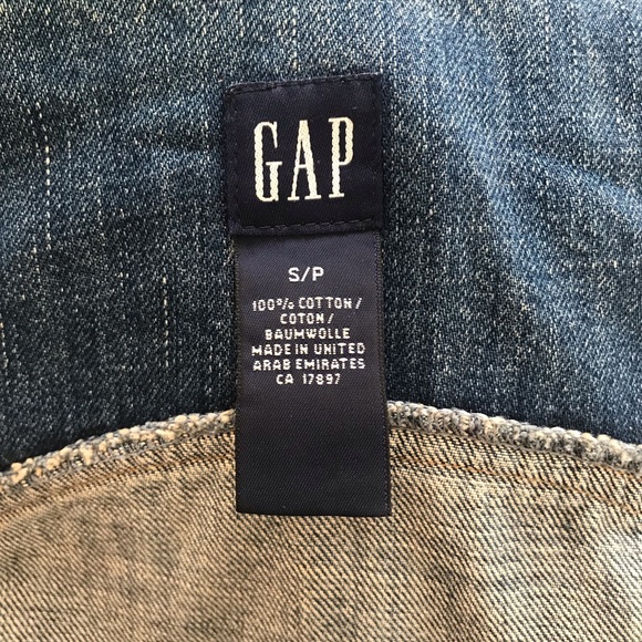 GAP, 90’s, y2k, womens size S, denim jacket, jean jacket - Picture 3 of 3